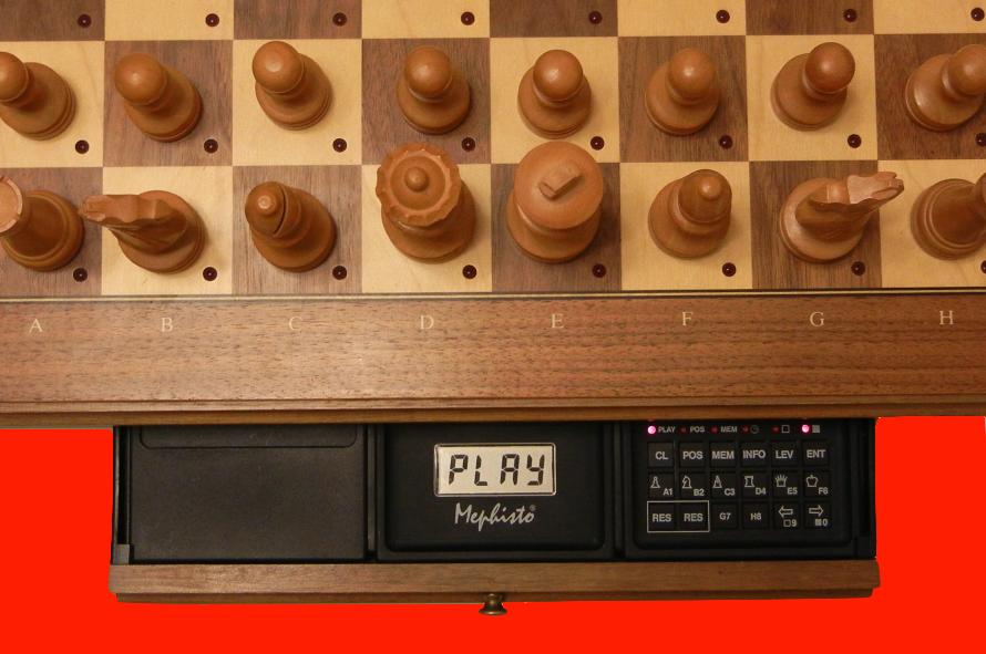 Mephisto MM IV (1987) Top View of Mephisto MM IV inside Modular Chess Board
