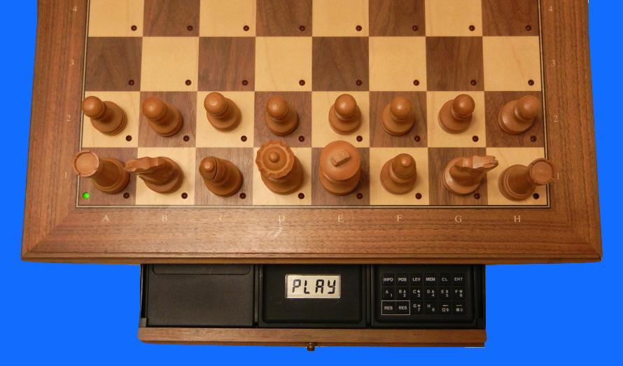 Mephisto Roma II (1989) Top View of Mephisto Roma II  inside Modular Chess Board