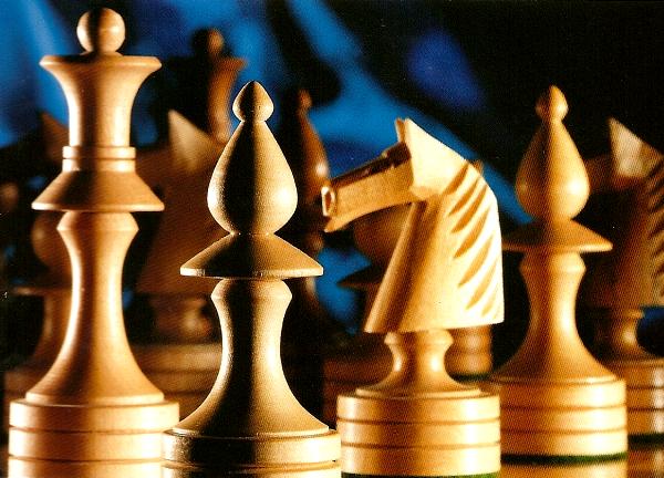 Picture taken from “Falken-Software DAS KOMPLETTE SCHACH-PROGRAMM Box (back)